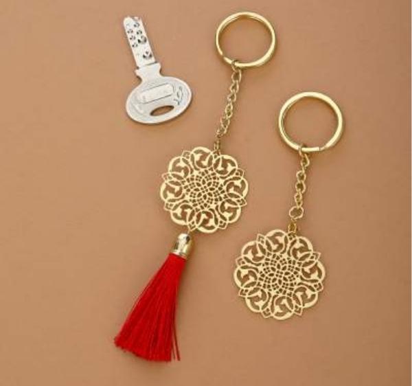 Mughal Design Brass Key Chain Ring in Golden Finish